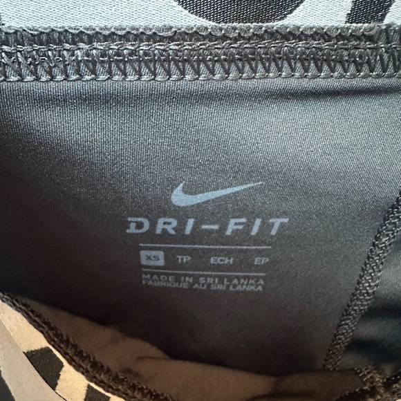 Nike Compression Short - Picture 2 of 4